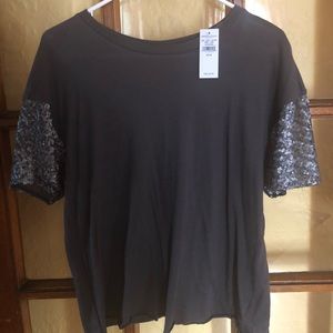 American Eagle Outfitters NWT size M sequined top
